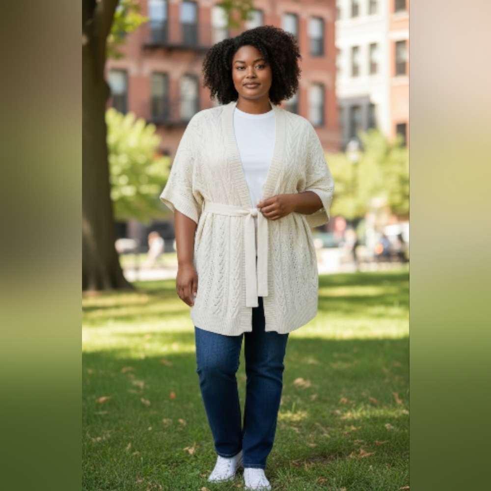 Torrid Womens Ivory Mid Tie Waist Sweater Cardigan Size 3X/4X Dolman Neutral